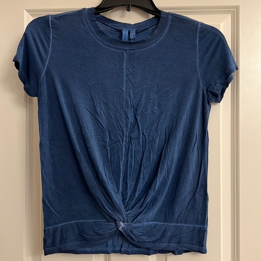 Cable and gauge ladies shirt